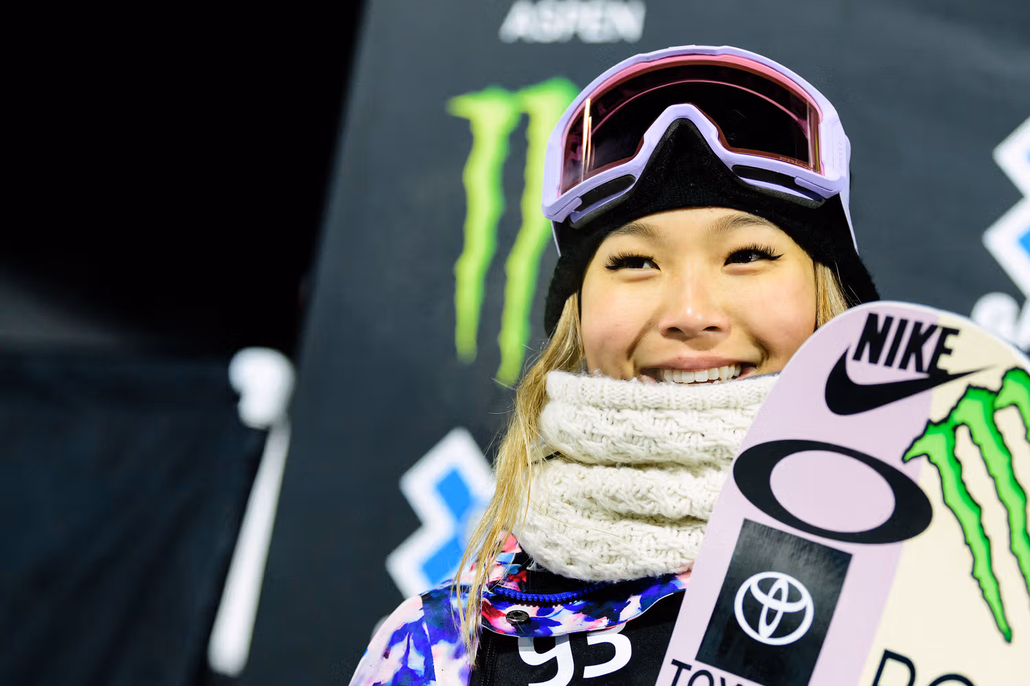 Chloe Kim snowboard athlete