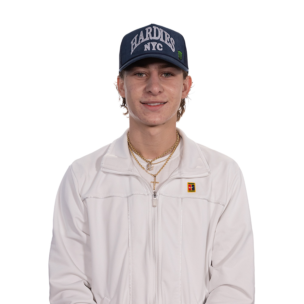 Filipe Mota headshot