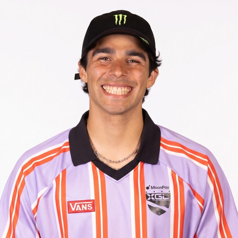 Kevin Peraza headshot